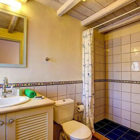 Villa Vigli Retreat By Vingli